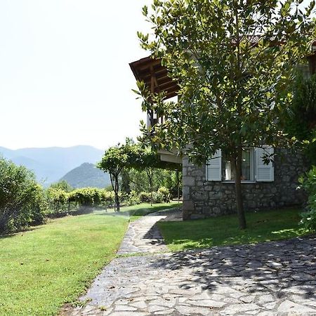 Holiday Cottage Lílaia Exterior photo